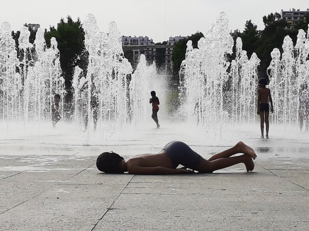 Le monde n&rsquo;appartient à&nbsp;personne