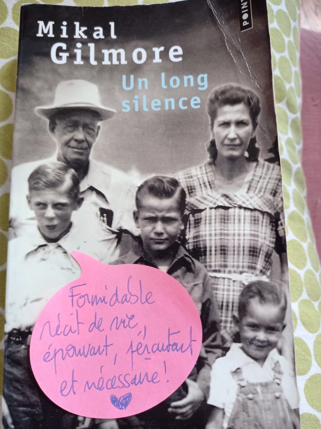 Un long silence de Mikal&nbsp;Gilmore